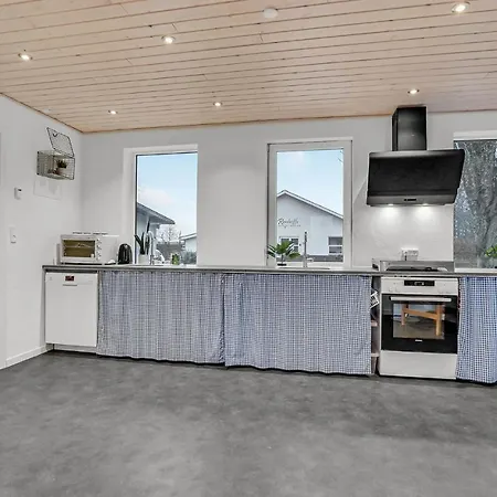 Lejlighed 2 Bedroom Stunning In